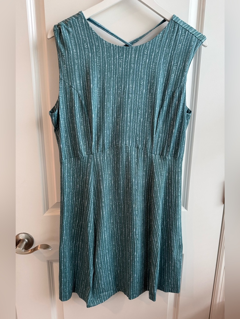 Title nine Steadfast Dress Outdoor Hiking Camping Summer Athleisure Large Casual